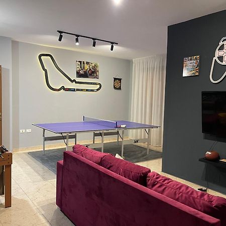 Super House 2 Blloku - 3 Rooms Тирана Екстер'єр фото