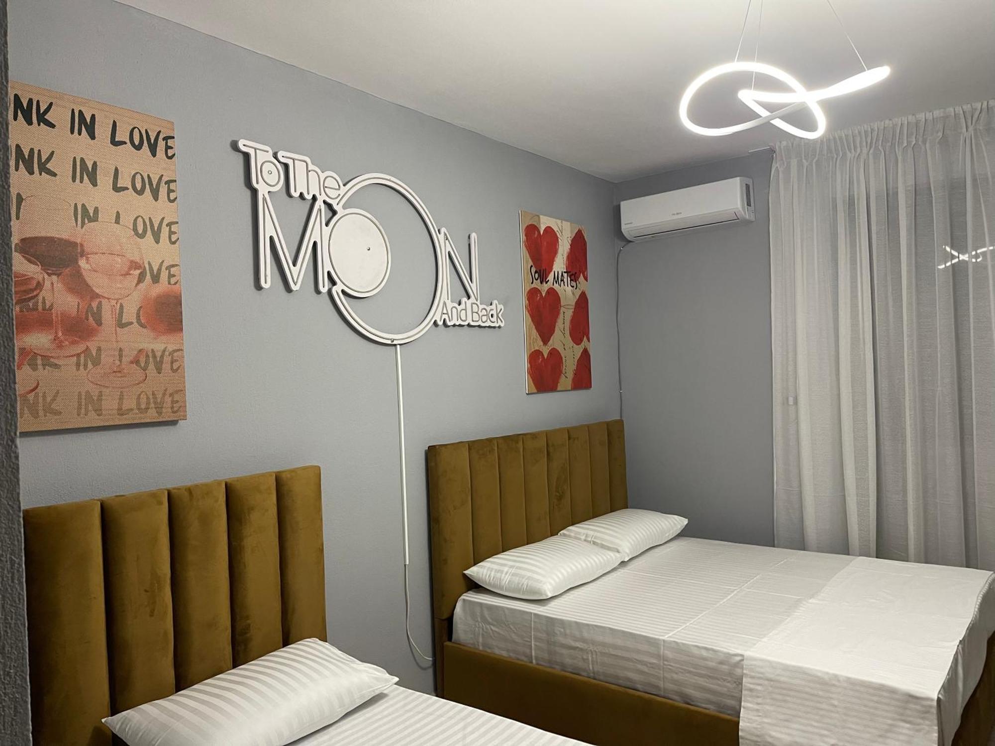 Super House 2 Blloku - 3 Rooms Тирана Екстер'єр фото