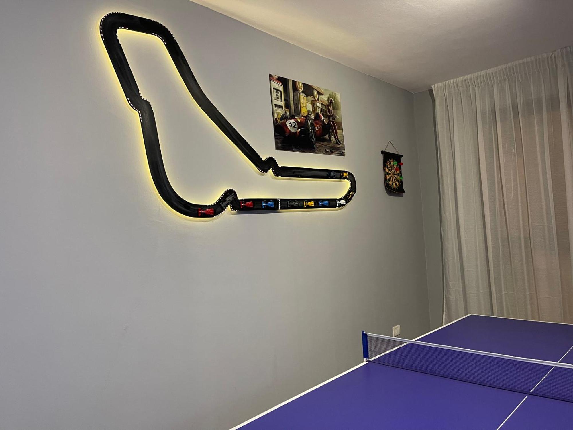 Super House 2 Blloku - 3 Rooms Тирана Екстер'єр фото
